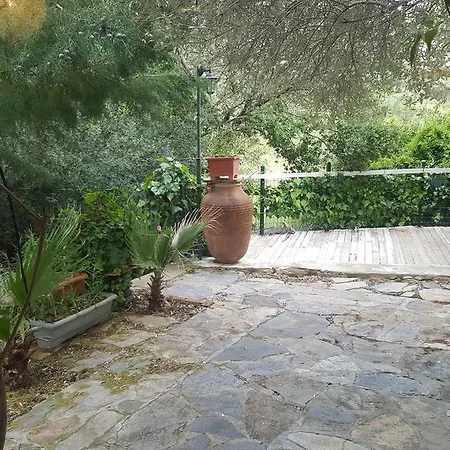Kizilagac Ciftlik Evi Farm stay